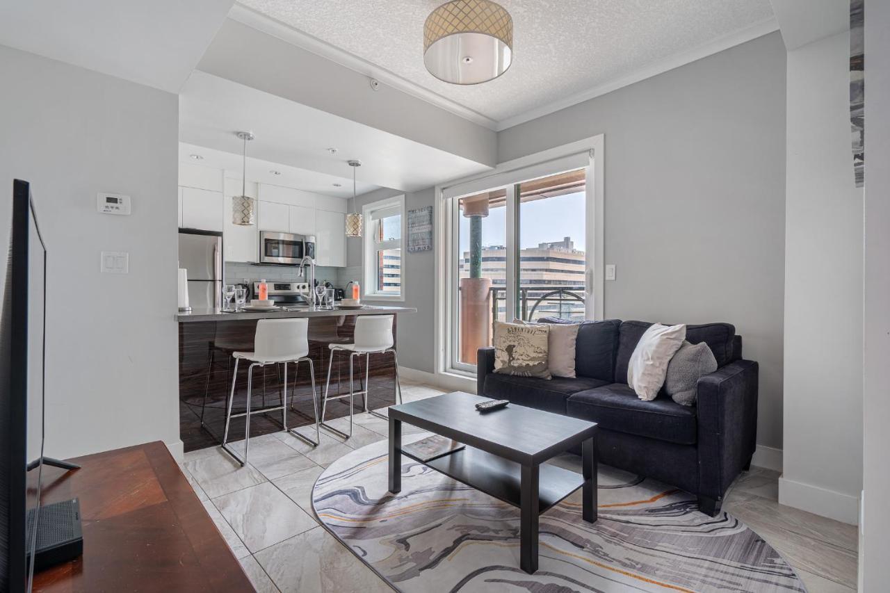 Element On First By Manna Apartment *