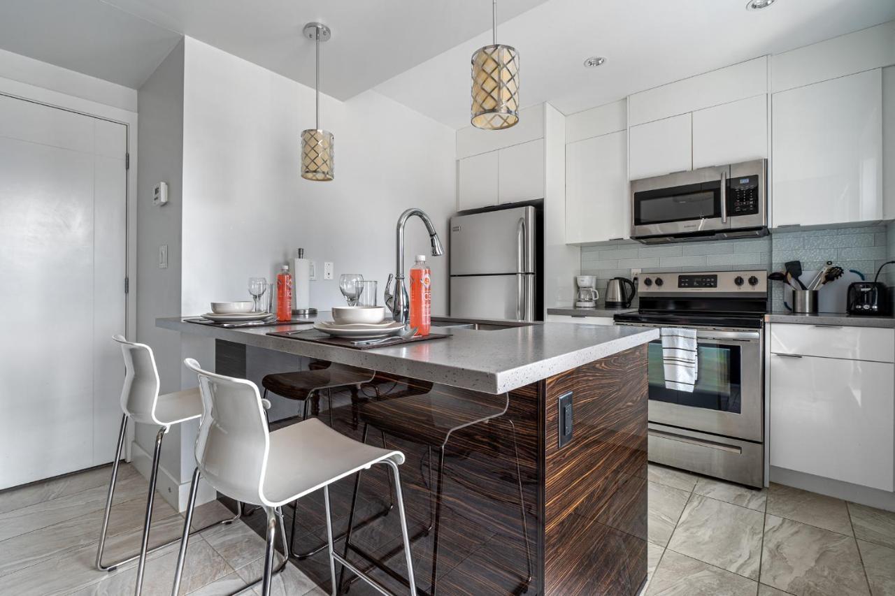 Element On First By Manna Apartment