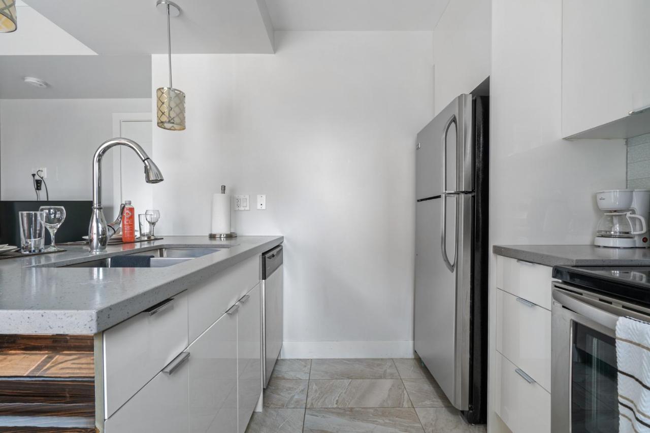Element On First By Manna Apartment Calgary