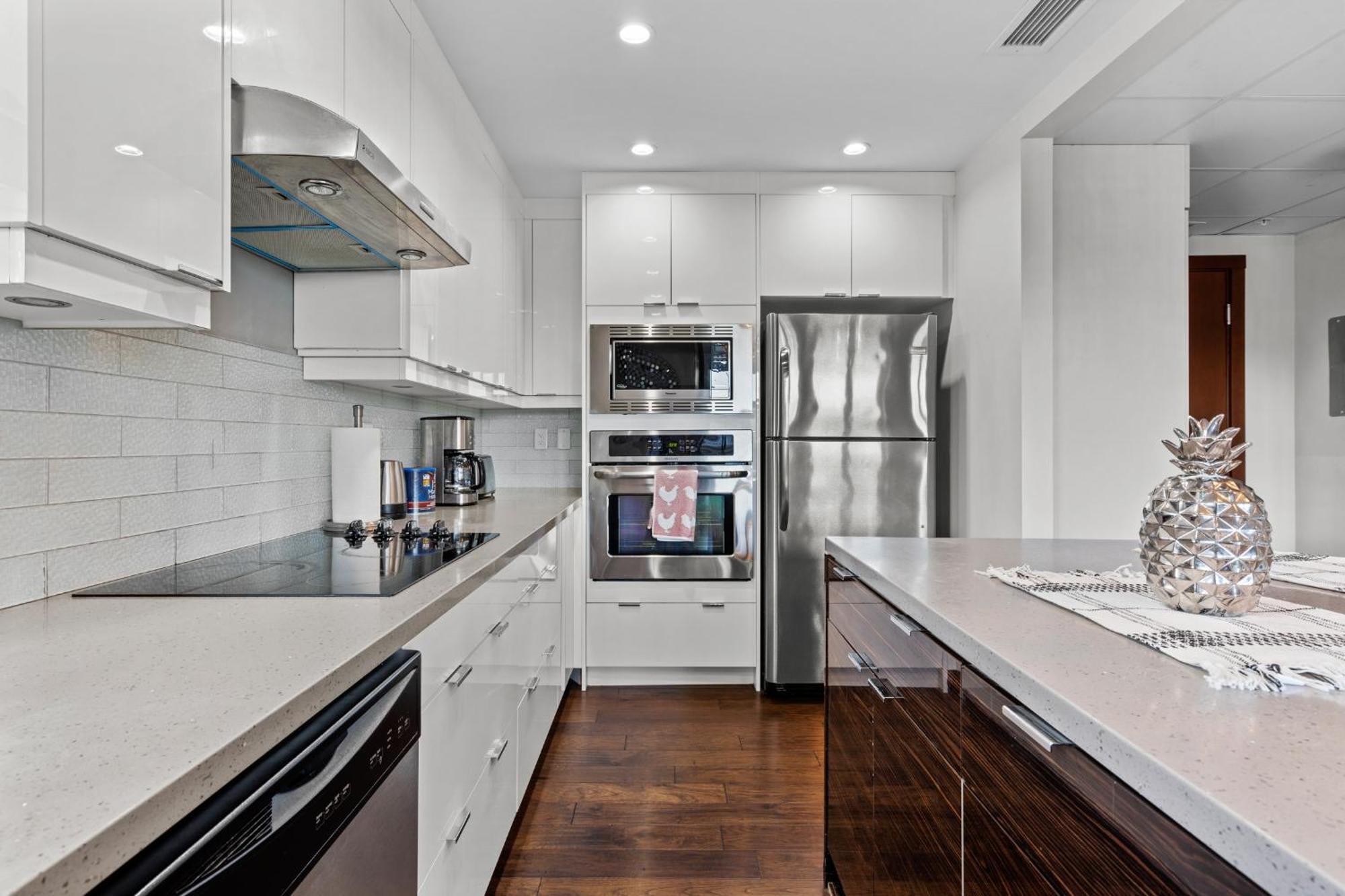 Apartment Element On First By Manna