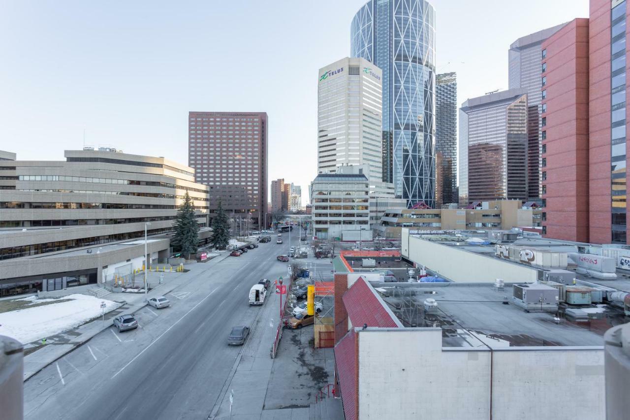 Element On First By Manna Apartment